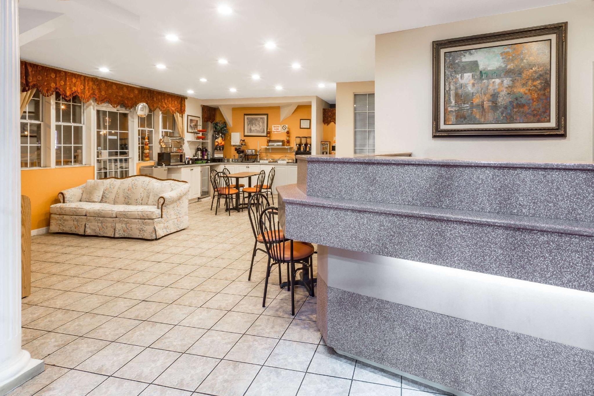 Howard Johnson By Wyndham Lake City Εξωτερικό φωτογραφία